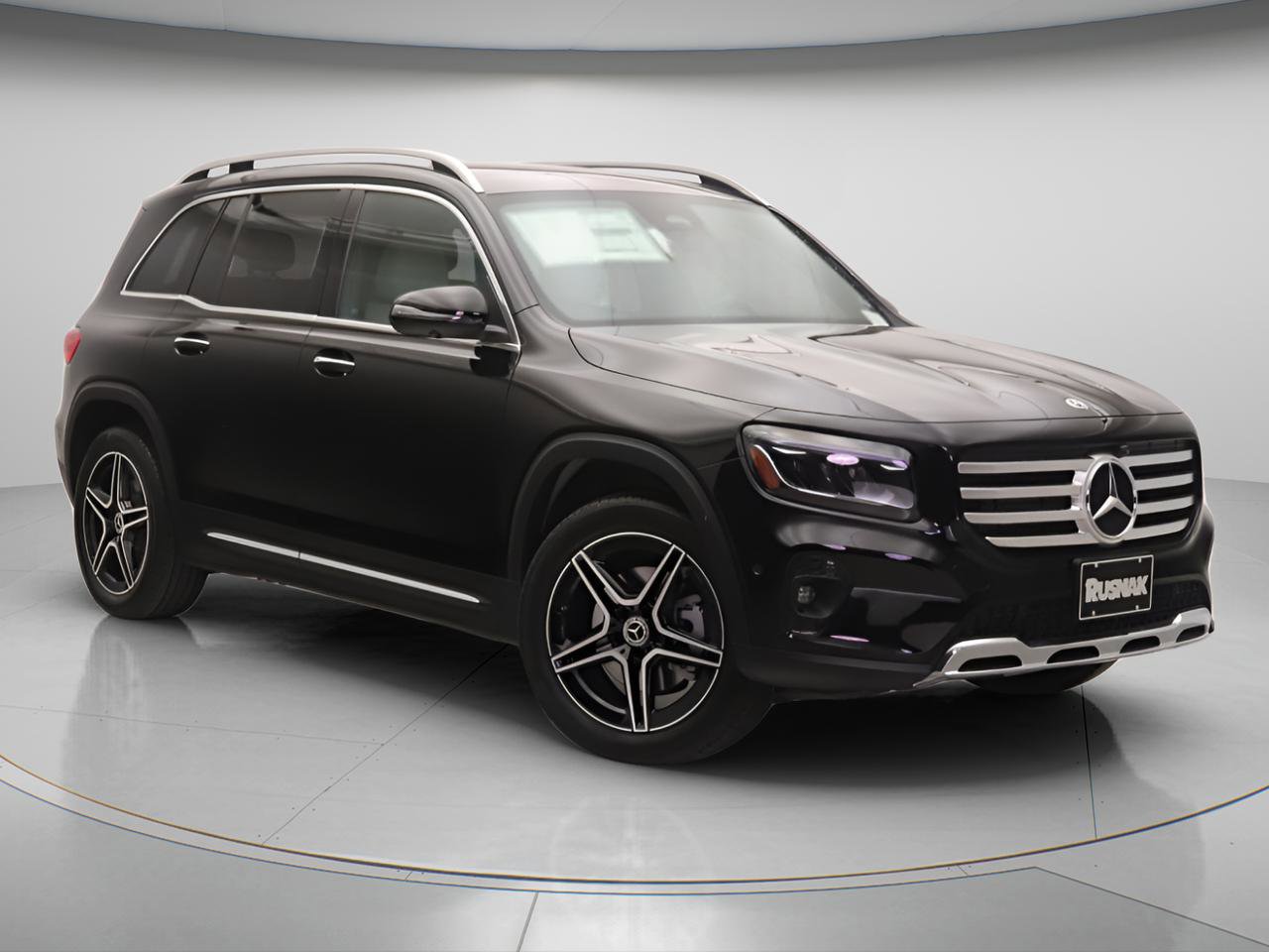 New 2026 Mercedes-Benz GLB 250 4MATIC image 1