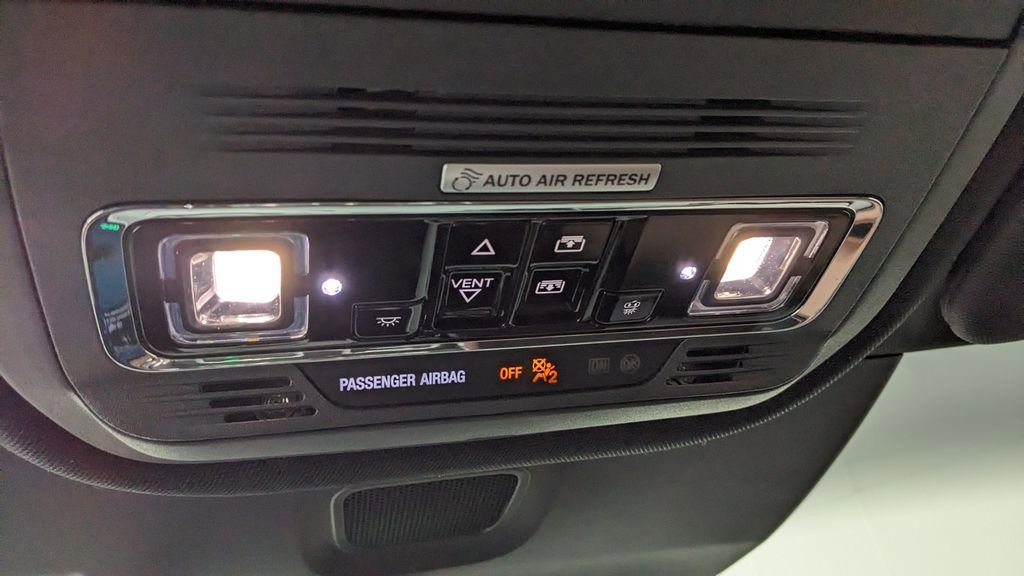 Used 2025 Lincoln Aviator Reserve w/ Equipment Group 201A image 33