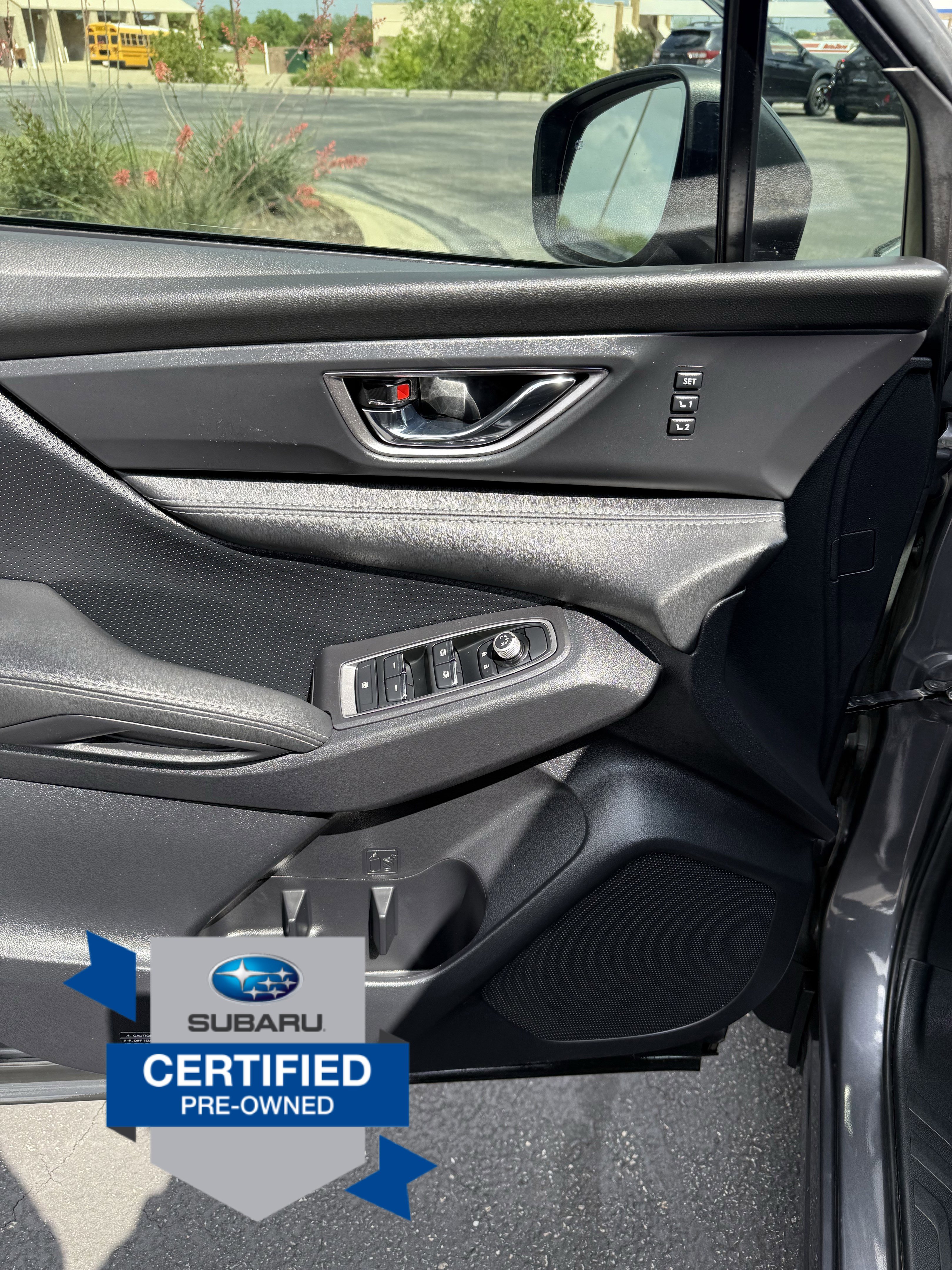 Used 2023 Subaru Ascent Limited AWD/4WD image 21