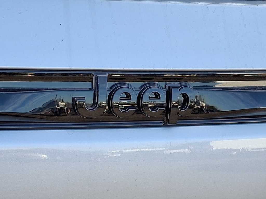 New 2025 Jeep Grand Cherokee Limited AWD/4WD image 21