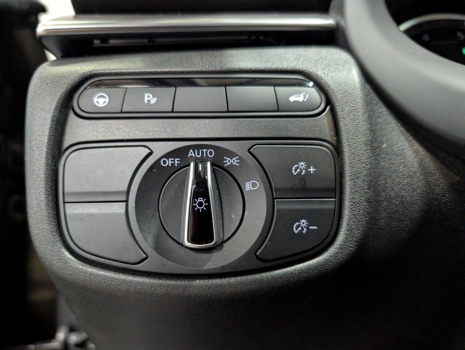 Used 2023 INFINITI QX50 Pure image 19