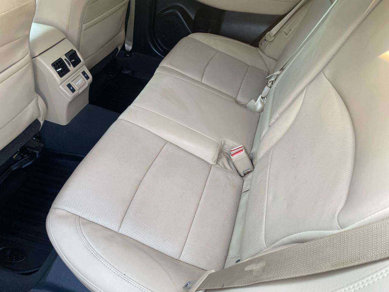 Used 2018 Subaru Outback 2.5i Limited AWD/4WD image 12