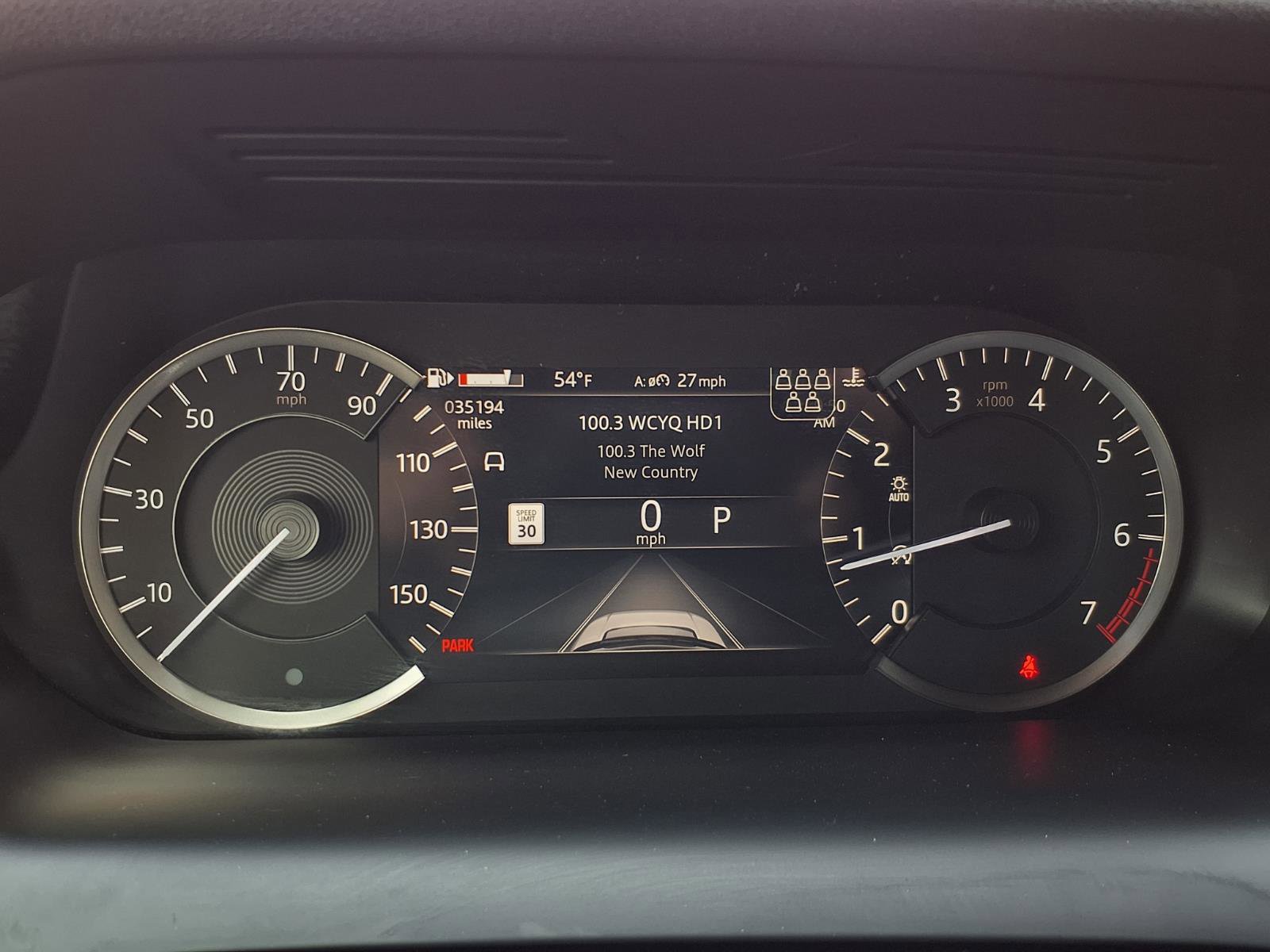 Used 2023 Land Rover Discovery Sport SE R-Dynamic image 18