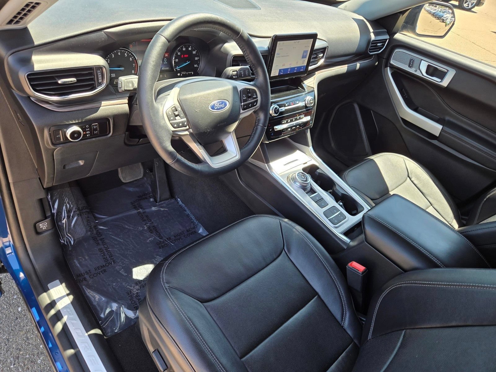 Used 2023 Ford Explorer Limited RWD image 17