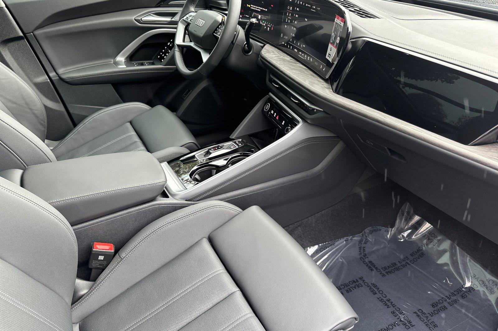 New 2025 Audi Q5 Premium Plus image 15