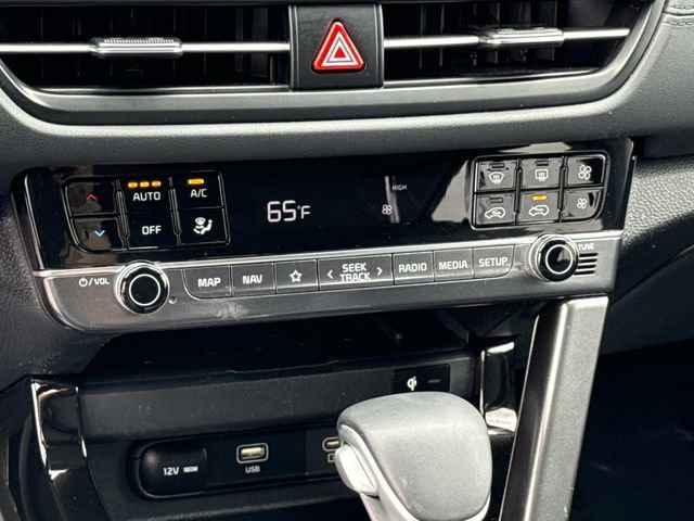 Used 2024 Kia Seltos EX FWD image 21