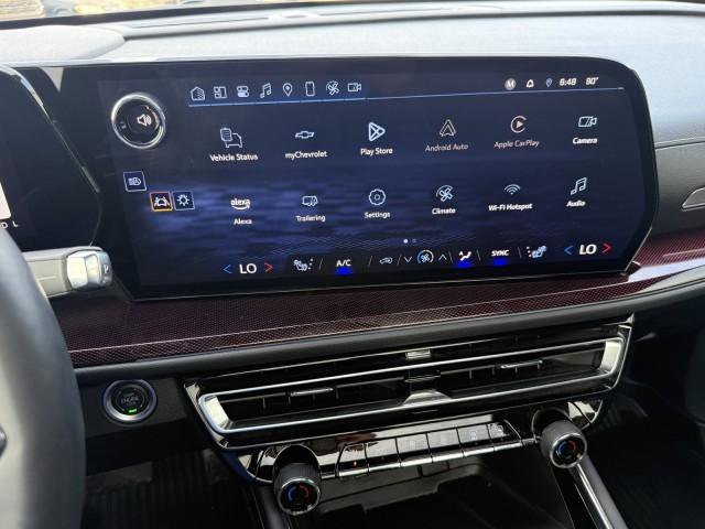 Used 2025 Chevrolet Traverse Z71 w/ Driver Confidence Package image 24