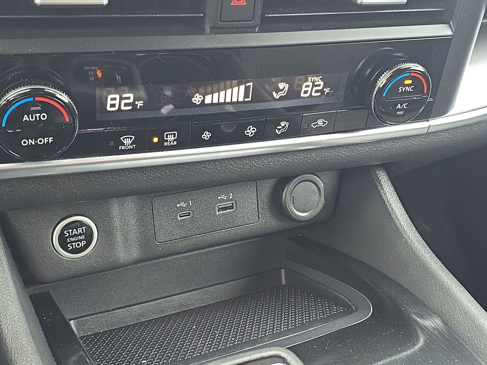 Used 2023 Nissan Rogue SV image 21