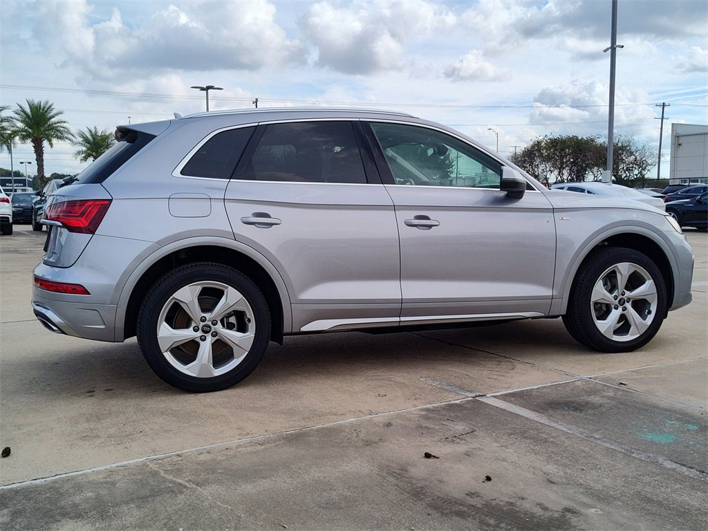 Certified 2025 Audi Q5 2.0T Premium Plus w/ Premium Plus Package image 12