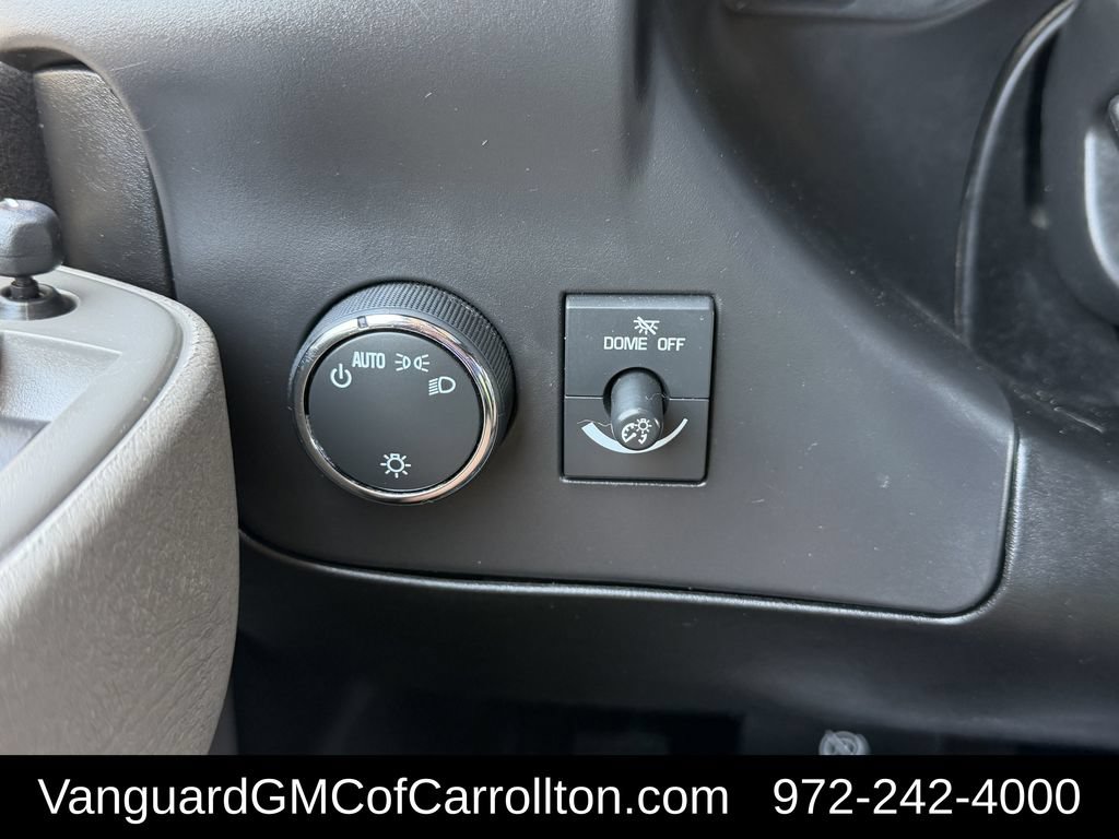 Used 2025 GMC Savana 3500 LT w/ LT Preferred Equipment Group RWD image 26