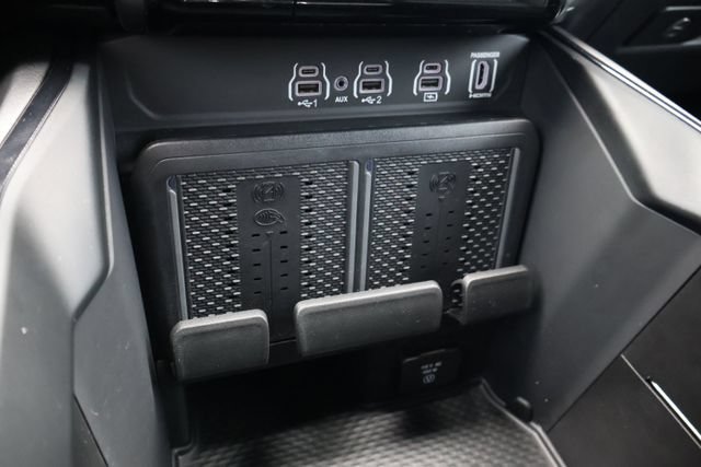 Used 2025 RAM 1500 Rebel w/ Rebel Level 2 Equipment Group AWD/4WD image 13