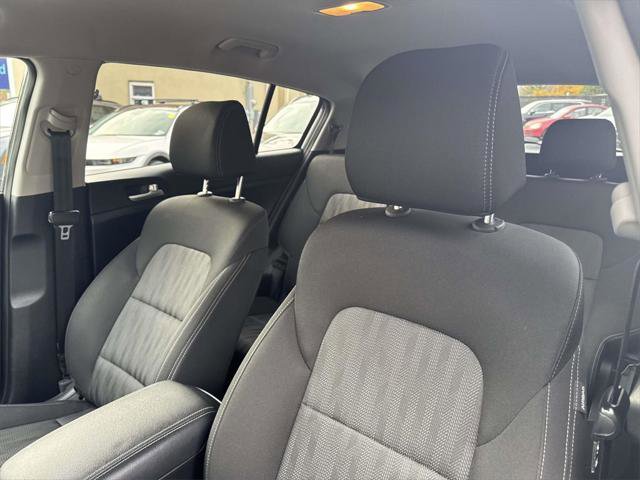 Used 2020 Kia Sportage LX image 17