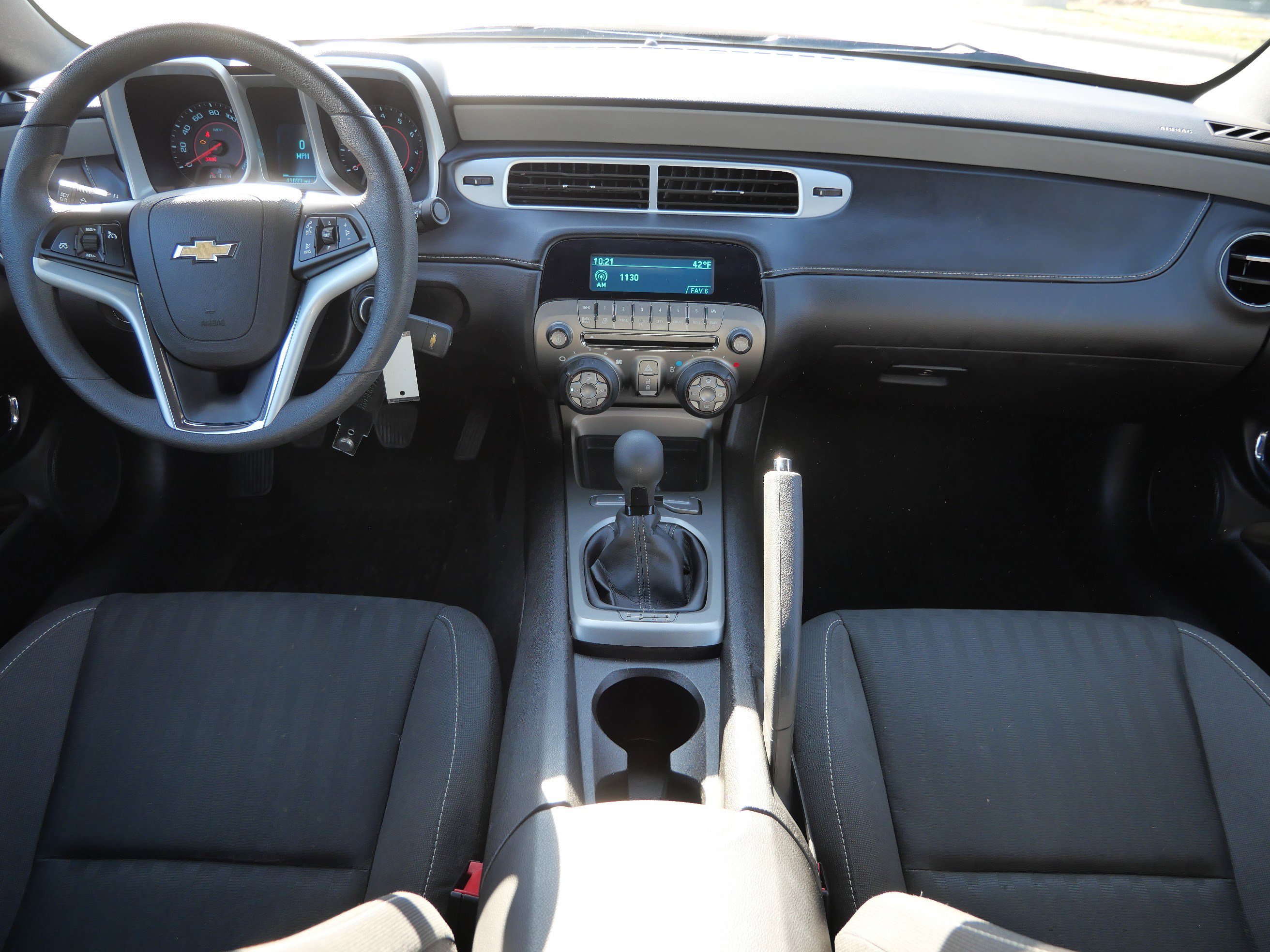 Used 2012 Chevrolet Camaro LS RWD image 10