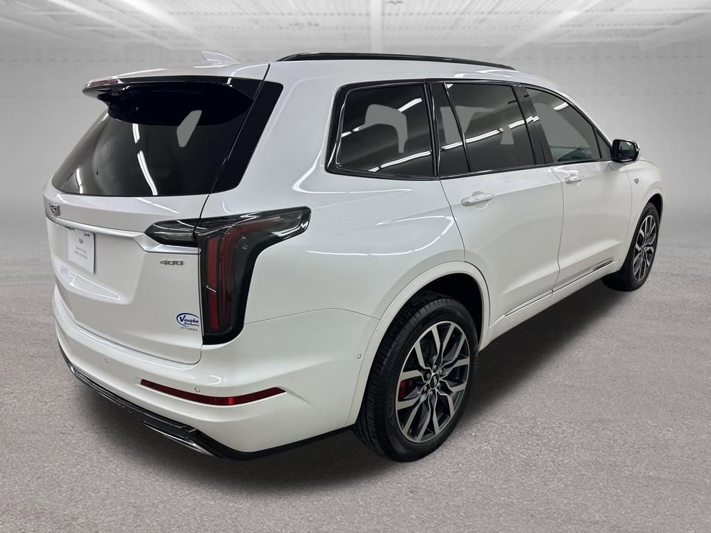 Certified 2025 Cadillac XT6 Sport w/ Technology Package AWD/4WD image 11