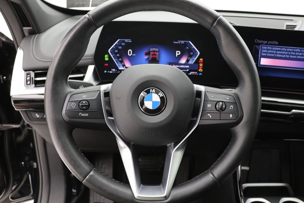 Used 2025 BMW X1 xDrive28i AWD/4WD image 17