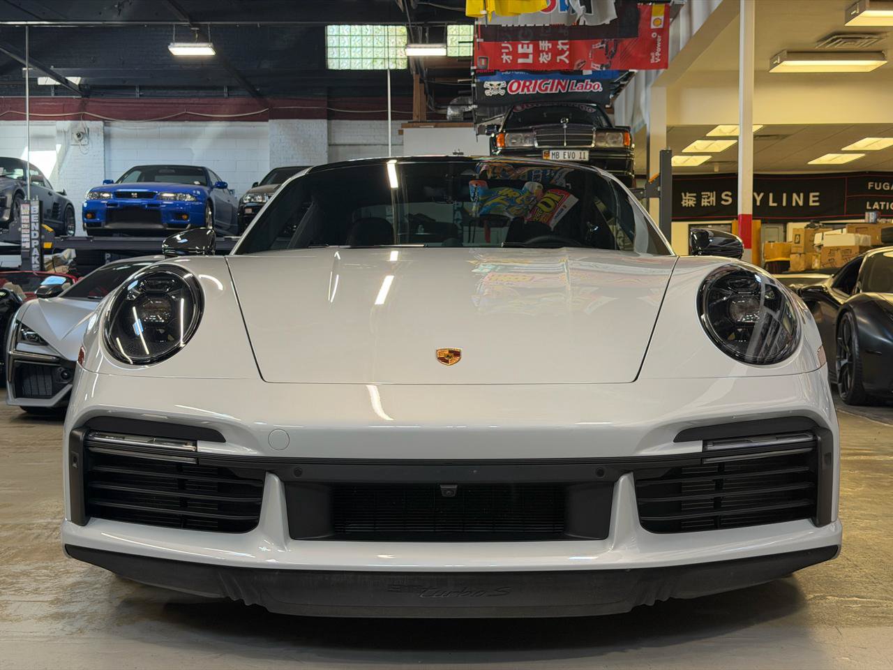 Used 2024 Porsche 911 Turbo S AWD/4WD image 2