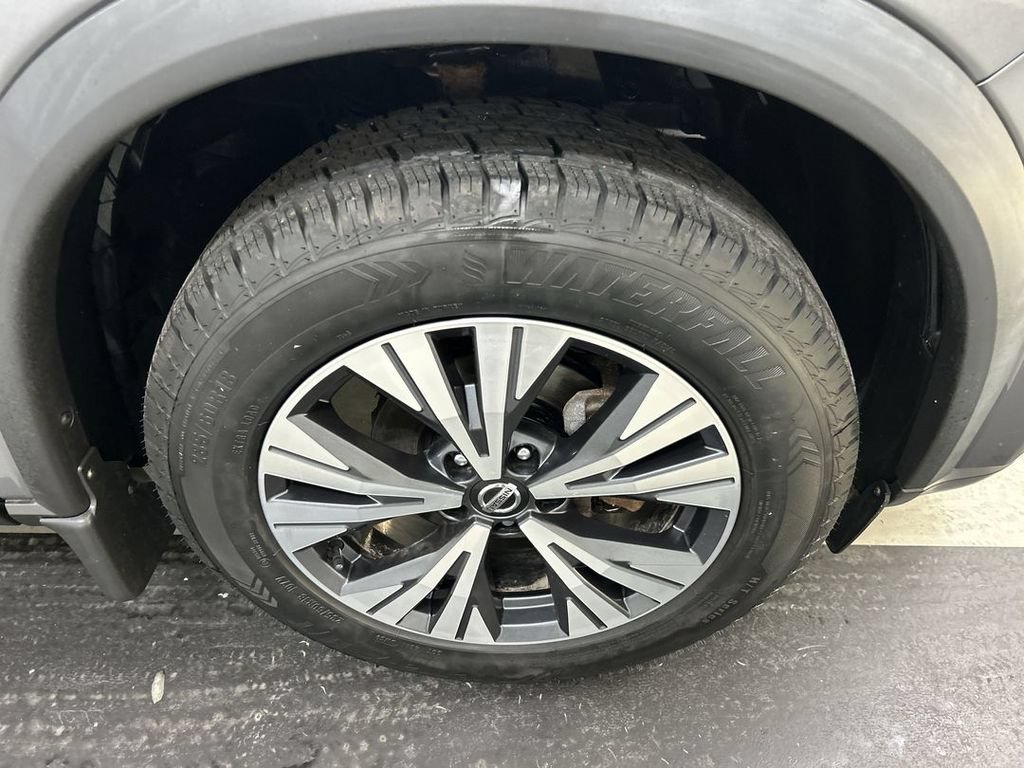 Used 2021 Nissan Rogue SV AWD/4WD image 8