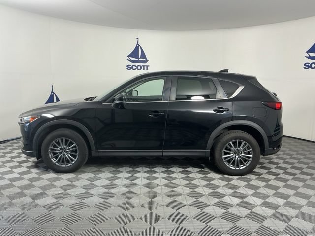 Used 2017 MAZDA CX-5 Touring w/ Preferred Equipment Package AWD/4WD image 4