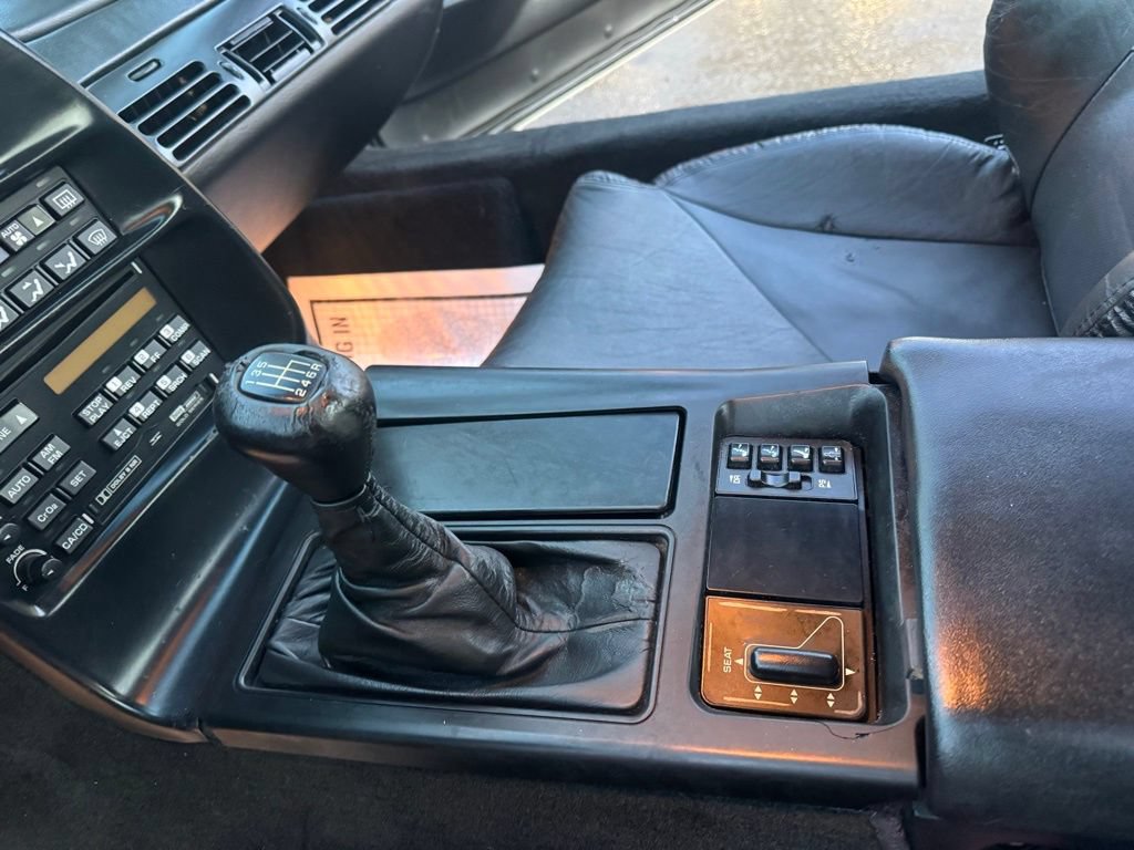 Used 1996 Chevrolet Corvette Convertible RWD image 19