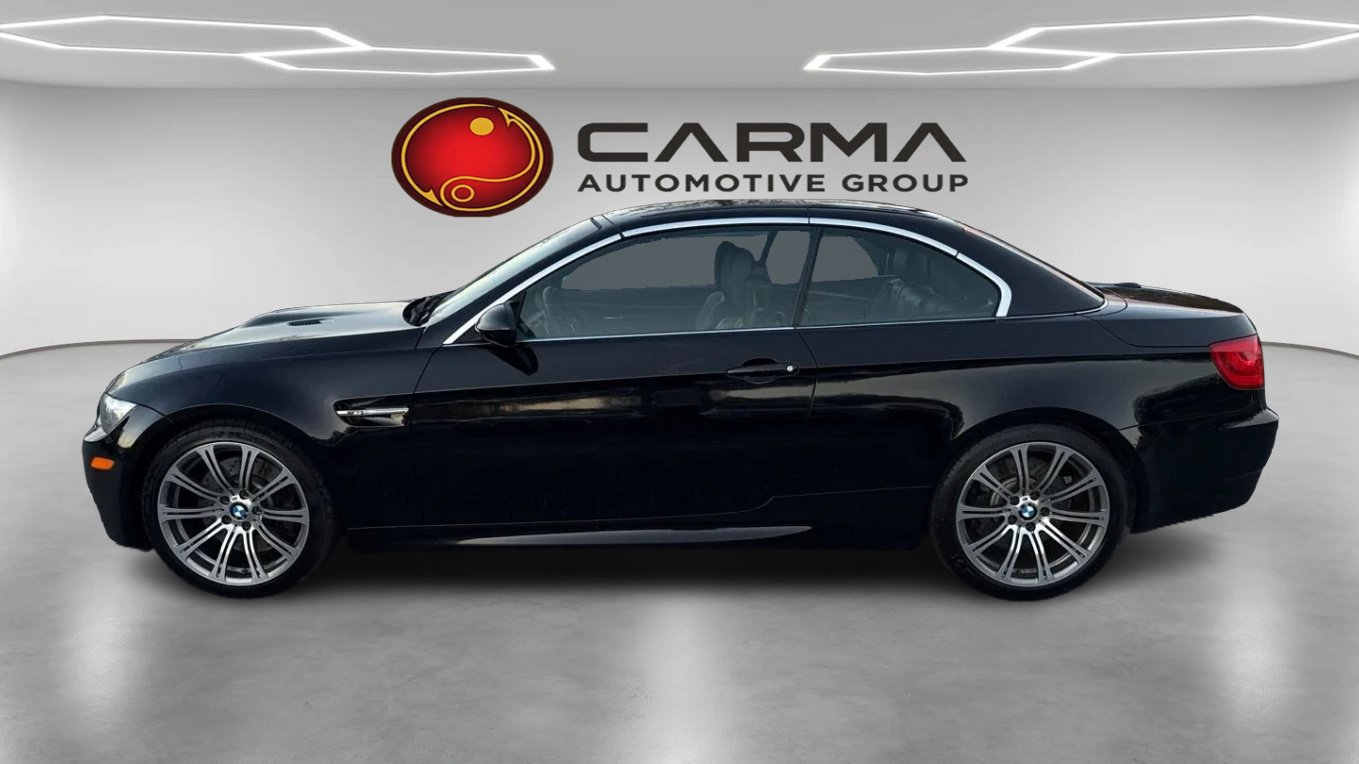 Used 2011 BMW M3 Convertible image 2