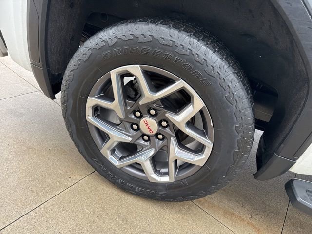 Used 2023 GMC Sierra 1500 SLT w/ SLT Premium Package image 11