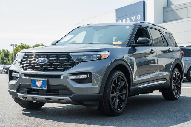 Used 2021 Ford Explorer Platinum w/ Equipment Group 601A AWD/4WD image 3