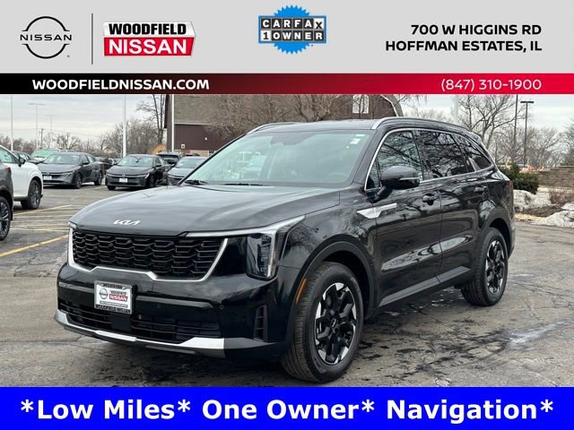 Used 2025 Kia Sorento S image 1