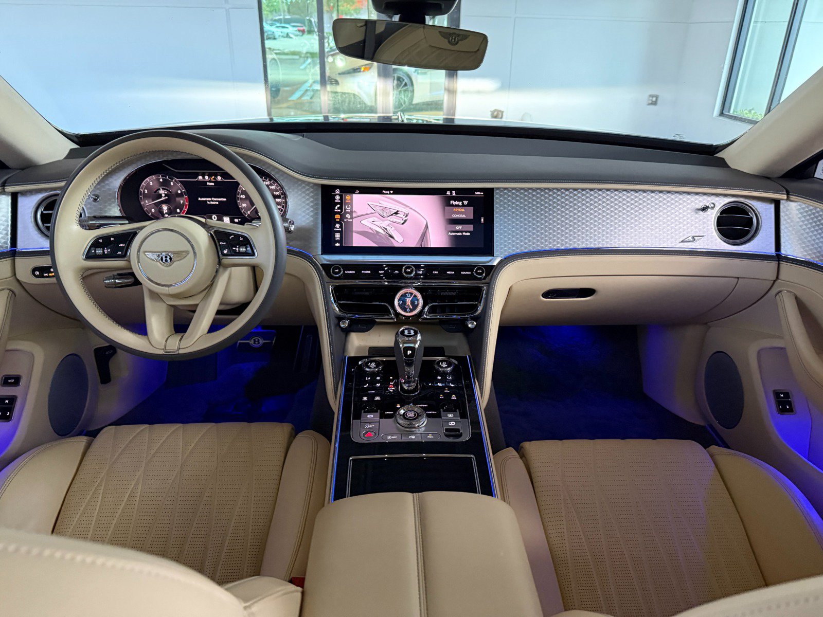 Used 2023 Bentley Flying Spur V8 AWD/4WD image 40