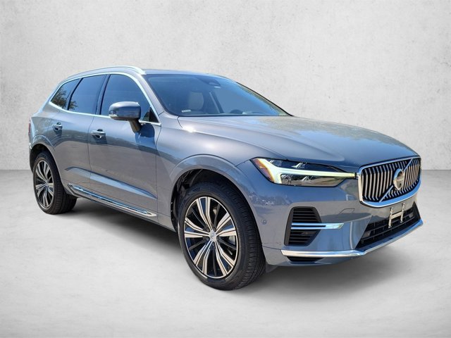Used 2023 Volvo XC60 T8 Plus w/ Protection Package Premier AWD/4WD image 3