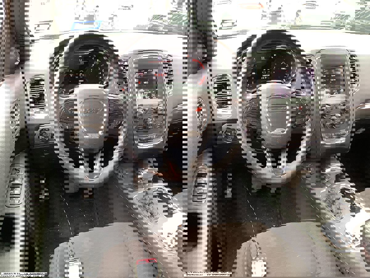 Used 2018 Dodge Durango SXT w/ Quick Order Package 2BB image 9