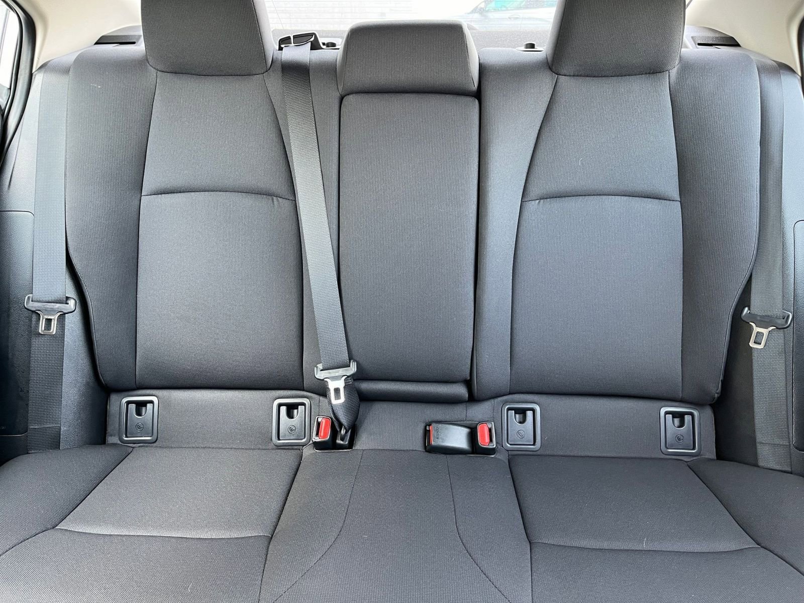 Used 2025 Toyota Corolla LE FWD image 34