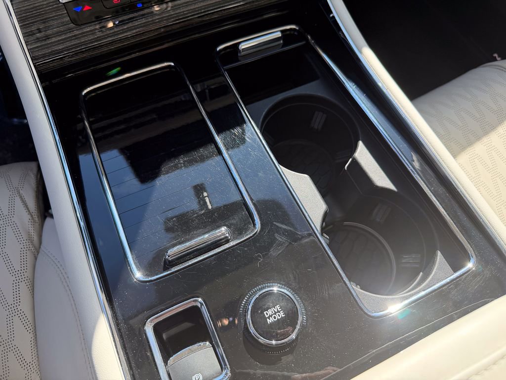 Certified 2023 Lincoln Aviator Black Label image 33