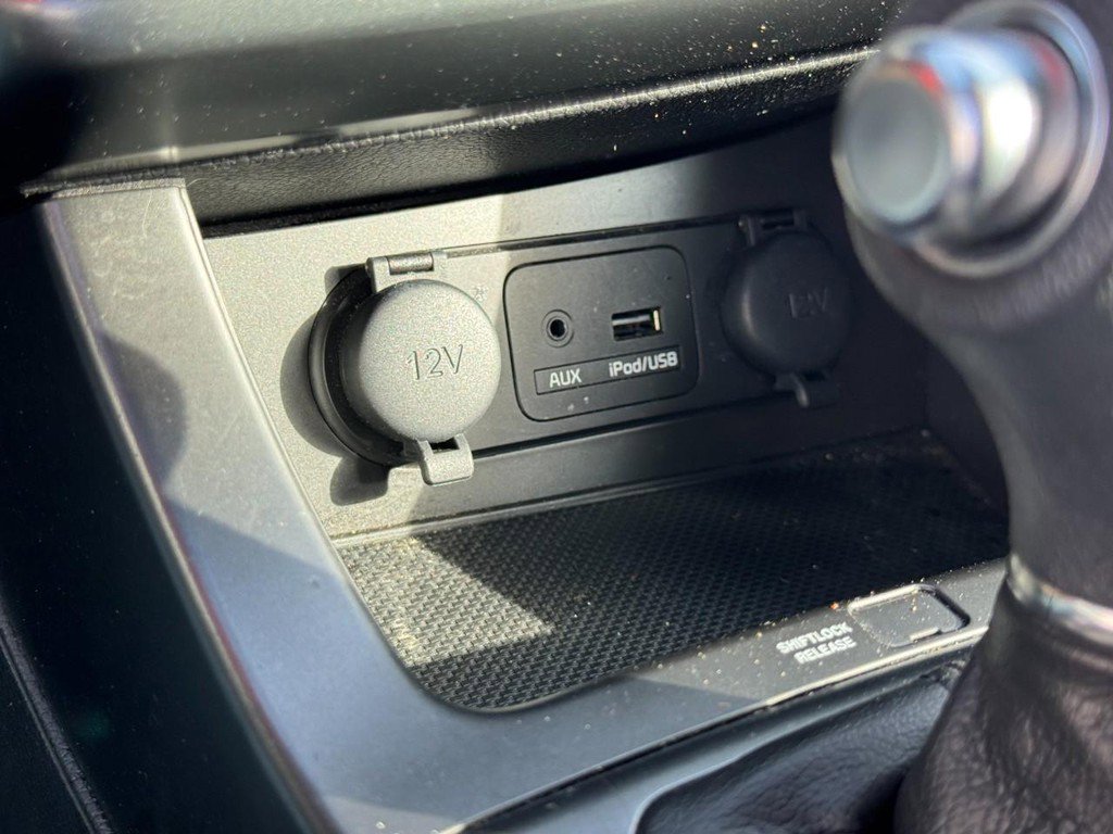 Used 2015 Kia Optima LX w/ Paint Protection Film Package image 21