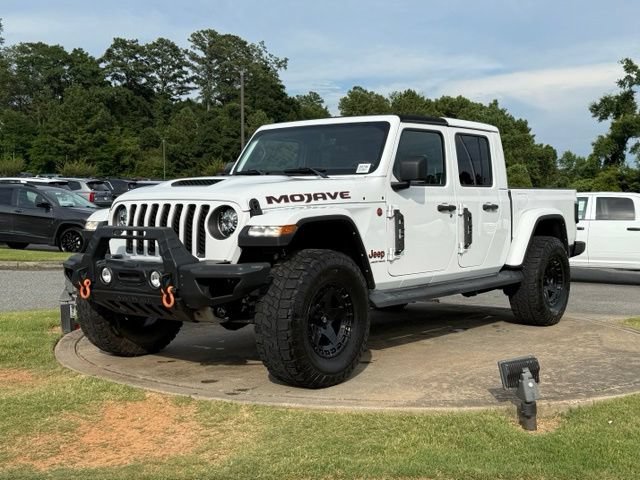 Used 2023 Jeep Gladiator Mojave w/ Cold Weather Group AWD/4WD image 3