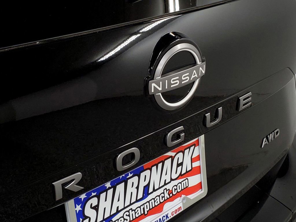 Used 2024 Nissan Rogue S AWD/4WD image 26