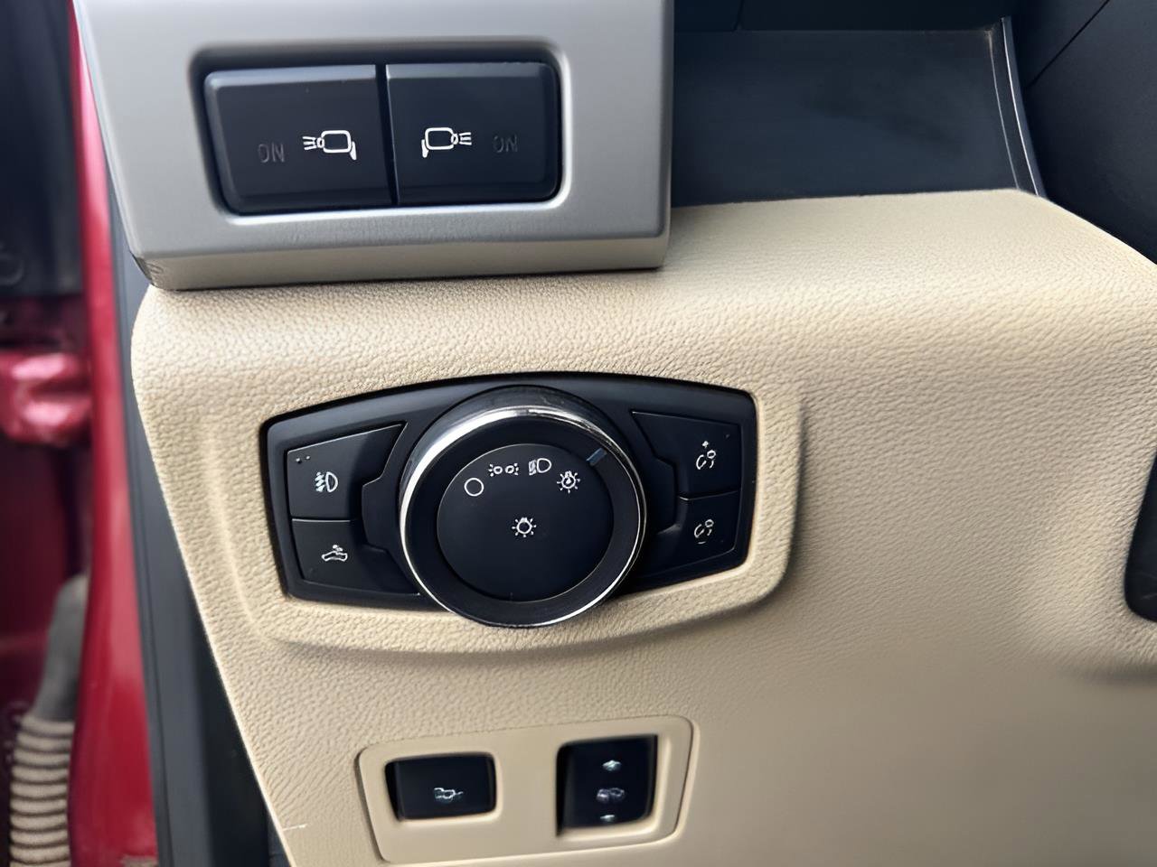 Used 2019 Ford F350 Lariat w/ Lariat Ultimate Package image 13