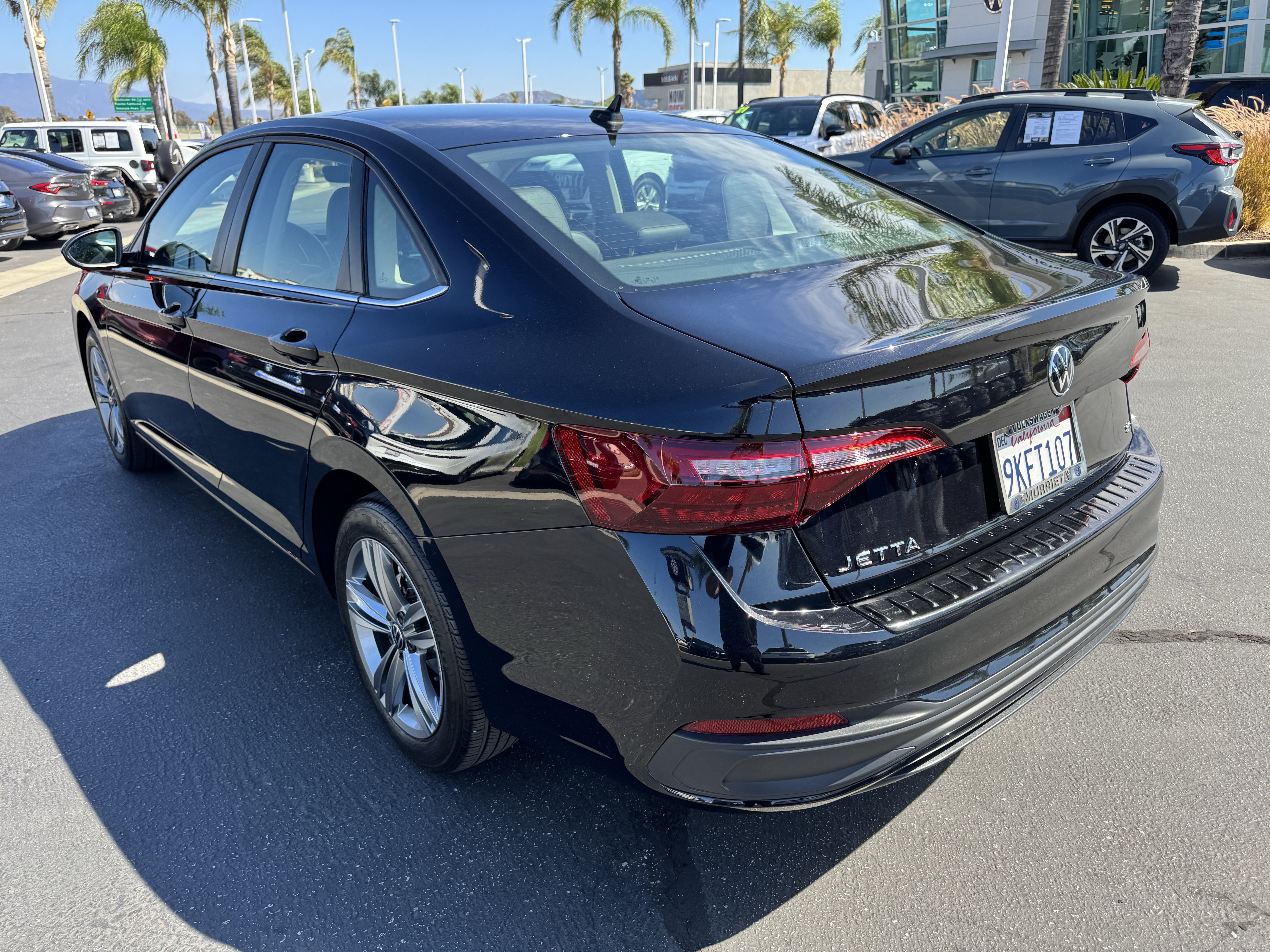 Certified 2024 Volkswagen Jetta SE FWD image 7