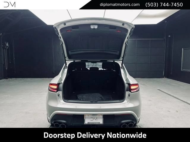 Used 2022 Porsche Macan GTS AWD/4WD image 44