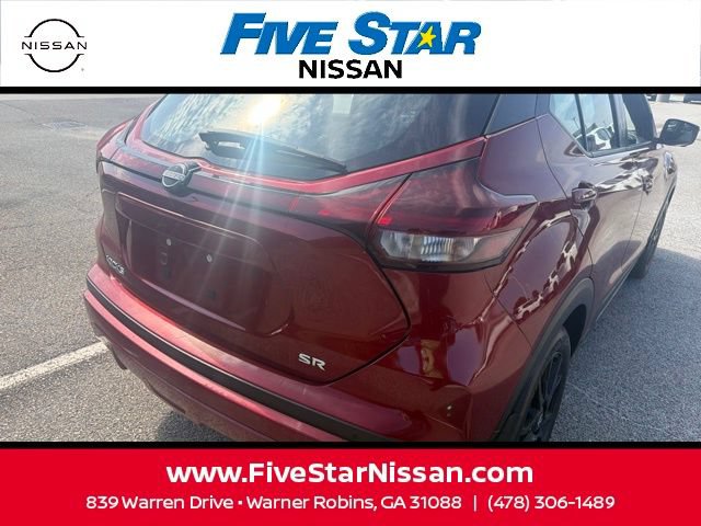 Used 2023 Nissan Kicks SR w/ SR Premium Package FWD image 10