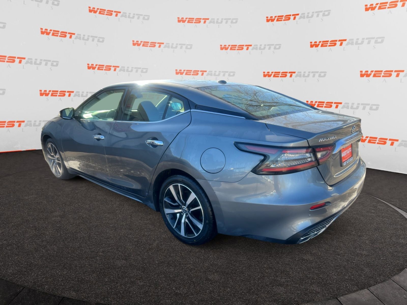 Used 2022 Nissan Maxima SV w/ Floor Mat Group image 3