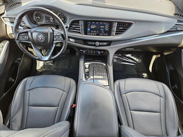 Used 2024 Buick Enclave Essence image 22