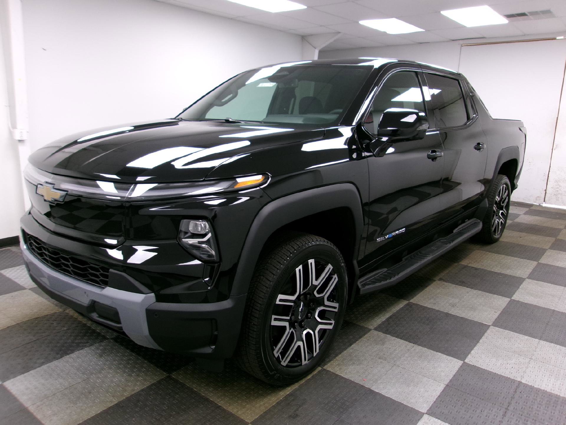 New 2026 Chevrolet Silverado EV LT w/ Plus Package