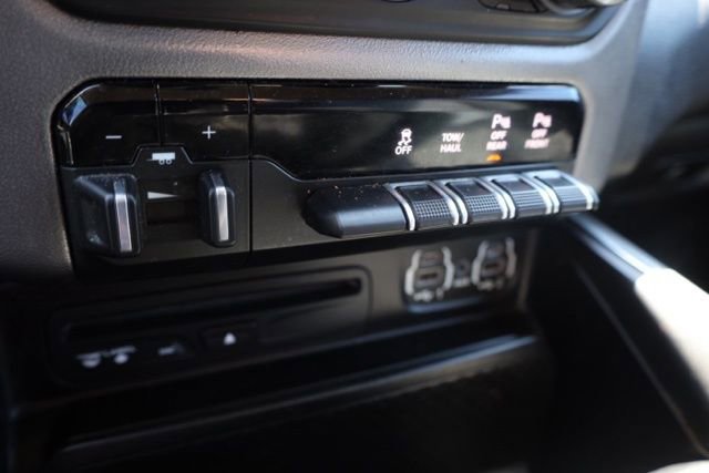 Used 2019 RAM 1500 Big Horn image 16