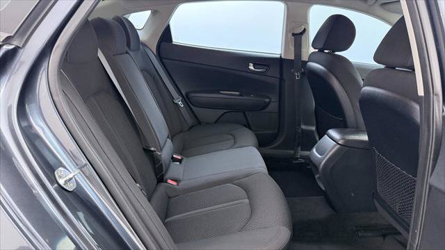 Used 2020 Kia Optima LX FWD image 19