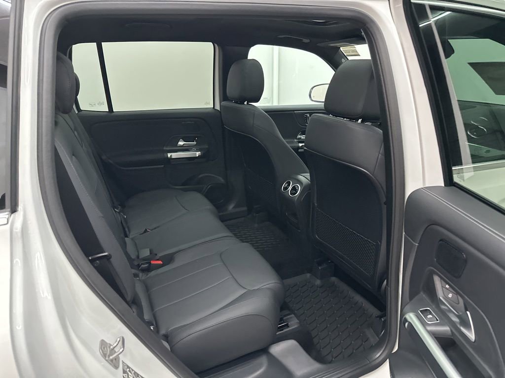 New 2026 Mercedes-Benz GLB 250 4MATIC image 24