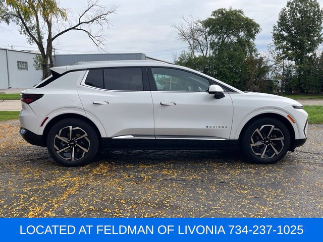 Certified 2024 Chevrolet Equinox EV LT FWD image 6