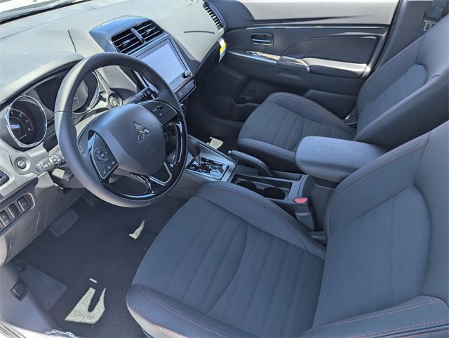 New 2025 Mitsubishi Outlander Sport SE image 10