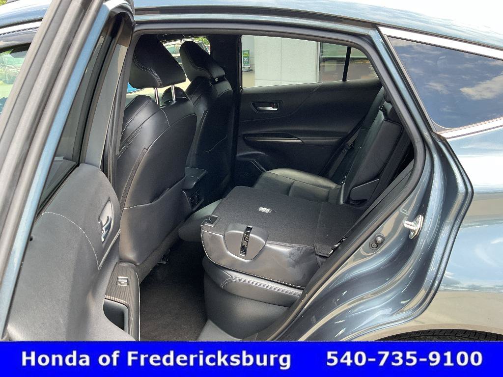 Used 2022 Toyota Venza XLE AWD/4WD image 24