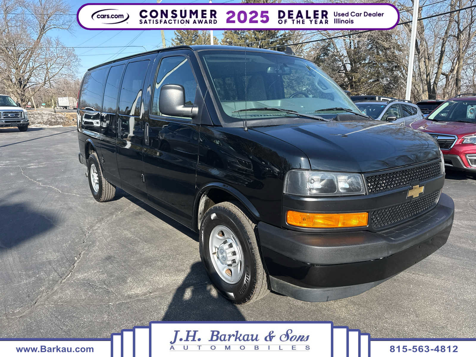 Used 2018 Chevrolet Express 2500 LS w/ Driver Convenience Package RWD image 1