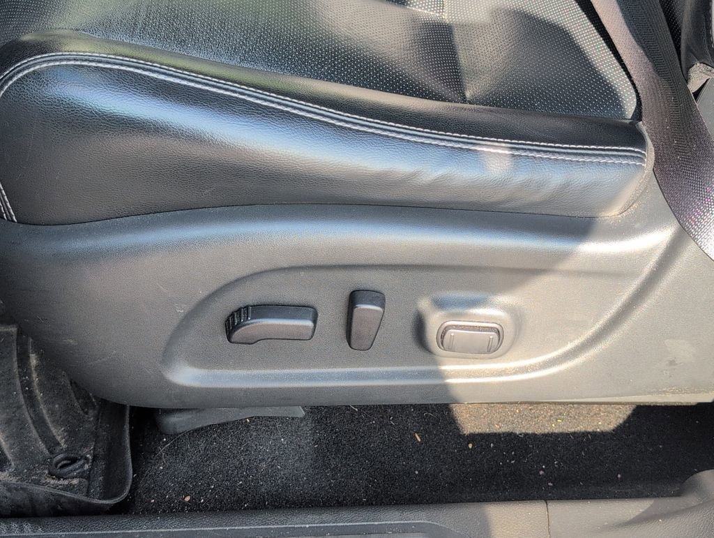 Used 2020 Nissan Murano SL w/ Moonroof Package FWD image 14
